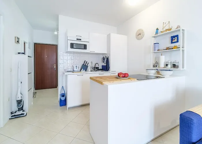 Apartment Lexi - Charme Holidays Sutivan